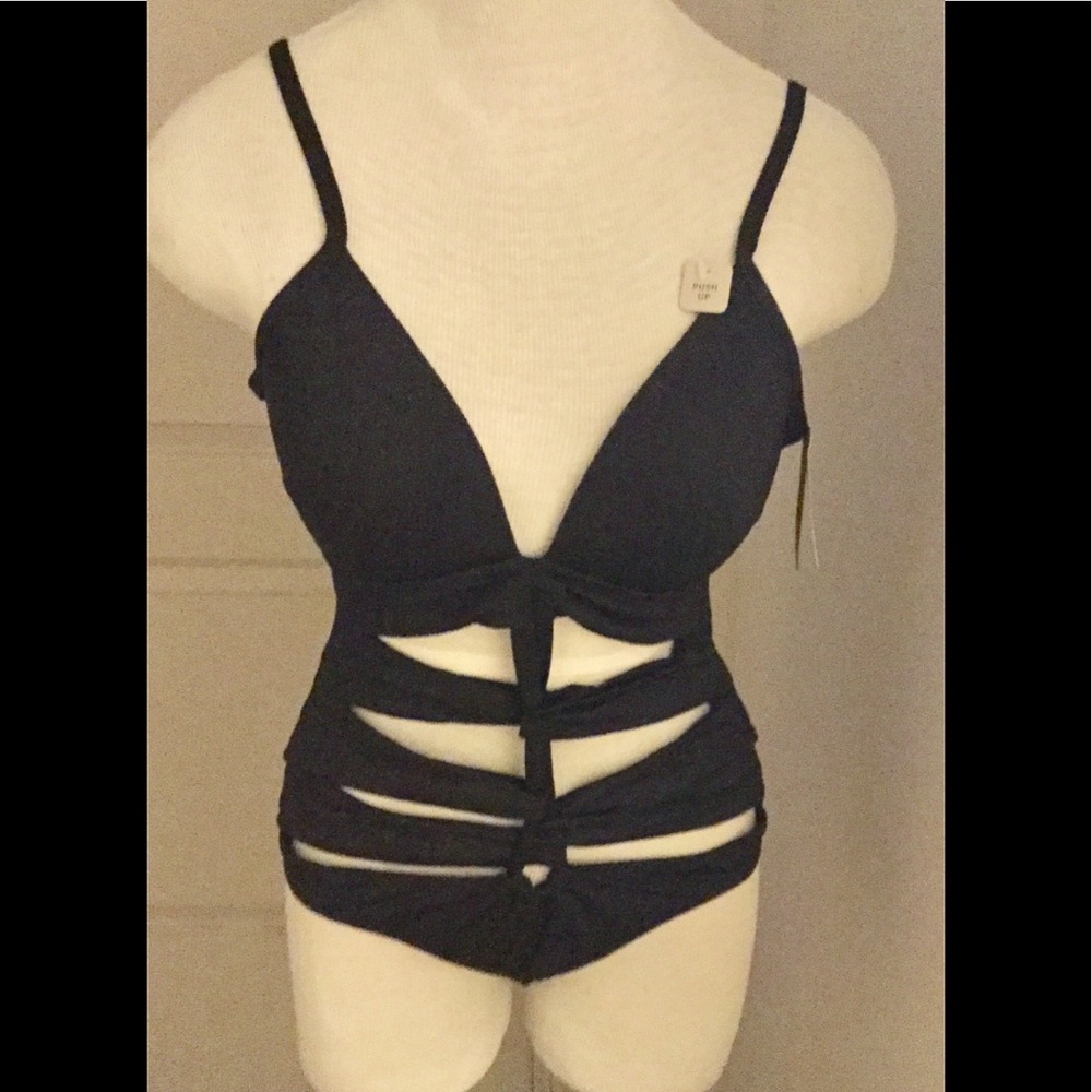 Kenneth Cole New York Women's Sexy Solid Push up